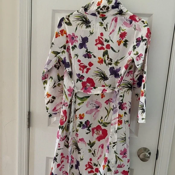 Petite Plume Gardens of Giverny Robe - Picture 6 of 6